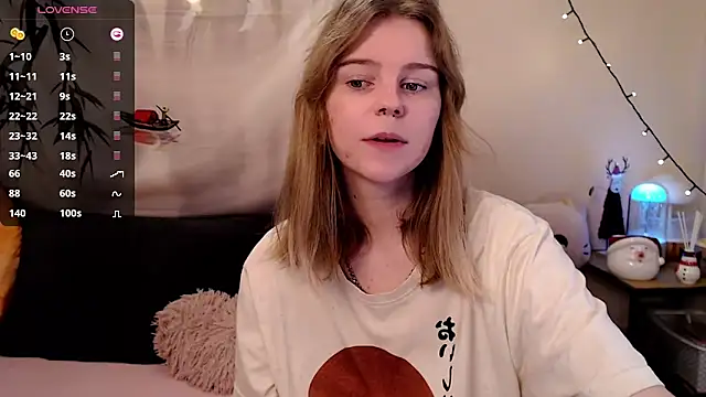 Moona xx online show from December 27, 10:05 pm