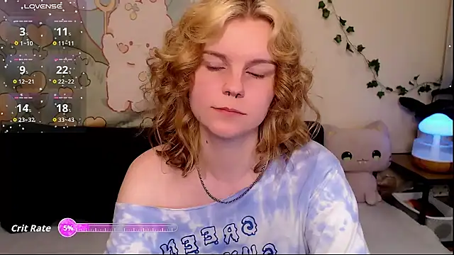 Moona xx online show from April 24, 10:45 pm
