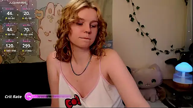 Moona xx online show from April 28, 11:10 pm