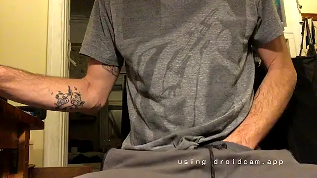 Snapshot of otikatseikaip3r chatting on October 17, 5:48 pm otikatseikaip3r online show from October 17, 5:48 pm