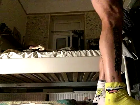 Snapshot of otikatseikaip3r chatting on November 1, 2:46 am otikatseikaip3r online show from November 1, 2:46 am