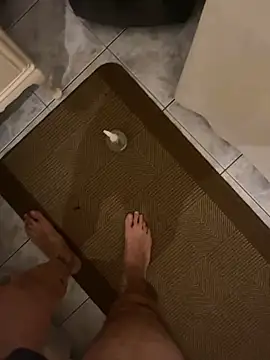 Snapshot of otikatseikaip3r chatting on November 6, 4:13 am otikatseikaip3r online show from November 6, 4:13 am