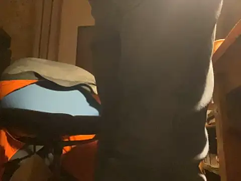 Snapshot of otikatseikaip3r chatting on November 14, 11:35 pm otikatseikaip3r online show from November 14, 11:35 pm