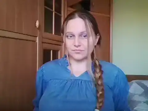 Evasapples online show from December 13, 1:01 pm