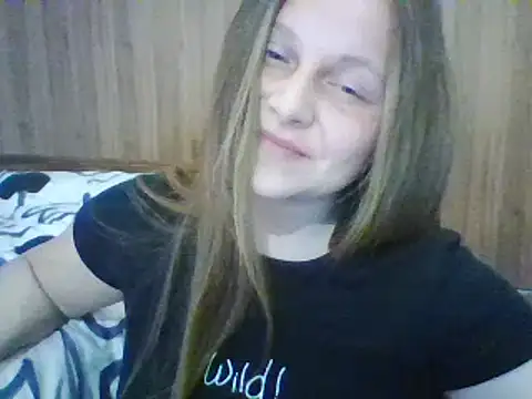 Evasapples online show from February 26, 5:28 pm