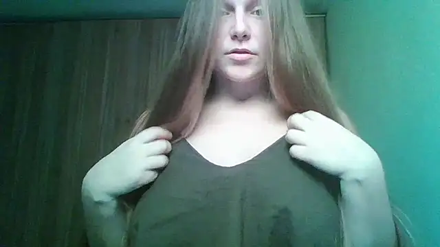 Evasapples online show from February 10, 6:01 pm