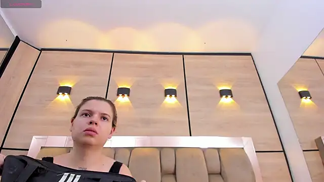 dorothy vegga online show from January 7, 4:04 am