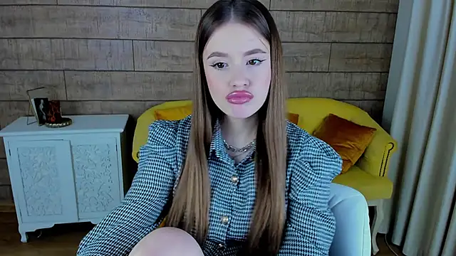 Snapshot of MilanaBalmain chatting on January 21, 7:26 am MilanaBalmain online show from January 21, 7:26 am