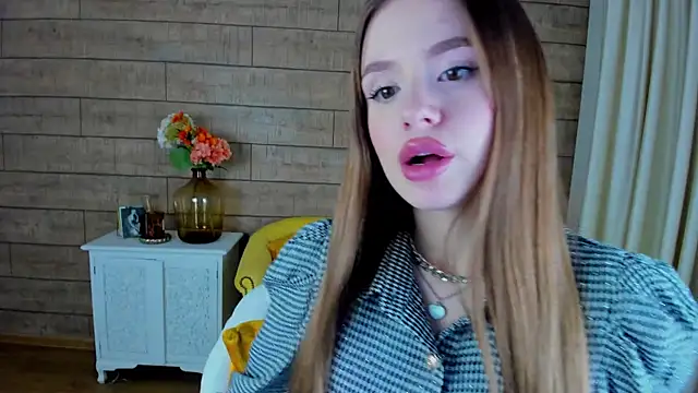 Snapshot of MilanaBalmain chatting on January 21, 11:03 am MilanaBalmain online show from January 21, 11:03 am