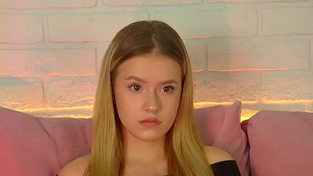 Snapshot of MilanaBalmain chatting on October 22, 4:07 pm MilanaBalmain online show from October 22, 4:07 pm