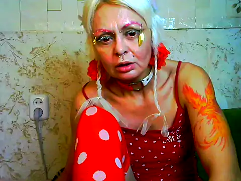 Gardener of Illusions online show from November 20, 10:53 pm