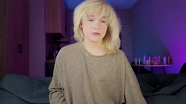 Gregory Byyrd online show from October 24, 8:38 pm