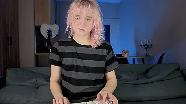 Gregory Byyrd online show from March 1, 10:34 pm