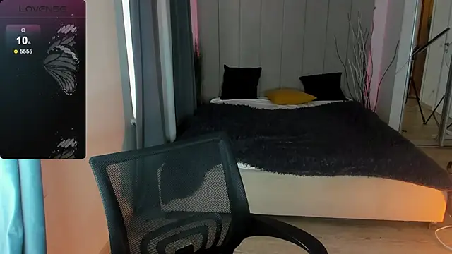 baby  kim online show from February 17, 9:13 am