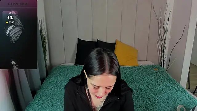 baby  kim online show from February 24, 11:43 am