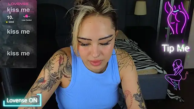 baby  kim online show from October 17, 9:12 am