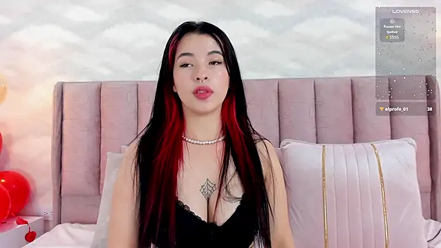 Snapshot of im_nika_ chatting on February 19, 6:32 pm im nika online show from February 19, 6:32 pm