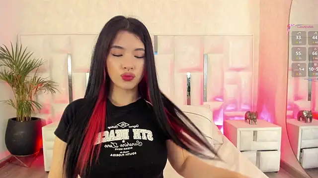 Snapshot of im_nika_ chatting on October 22, 12:16 pm im nika online show from October 22, 12:16 pm