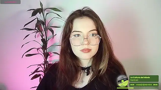 cherrybom969 online show from December 1, 5:01 am