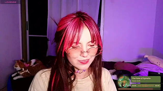 cherrybom969 online show from December 20, 11:56 pm