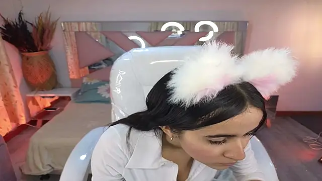 Snapshot of Mia_Fischer chatting on December 5, 7:10 pm Mia Fischer online show from December 5, 7:10 pm