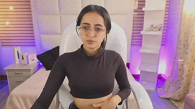 Snapshot of Mia_Fischer chatting on May 5, 11:51 am Mia Fischer online show from May 5, 11:51 am