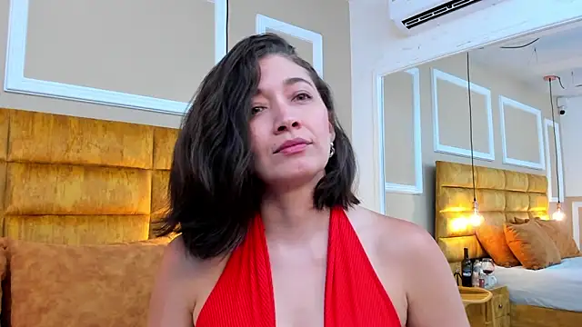 Snapshot of adarussell chatting on March 7, 7:16 pm adarussell online show from March 7, 7:16 pm