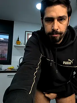 Snapshot of cricrimsBarcelona chatting on February 12, 7:23 am cricrimsBarcelona online show from February 12, 7:23 am