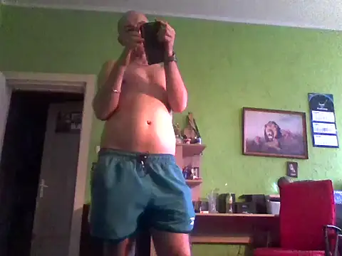 STANISLAW621162 online show from July 16, 5:52 pm