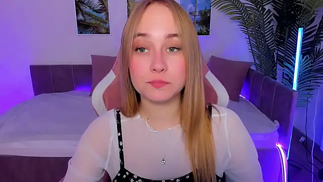 LianaBright online show from March 6, 8:41 am