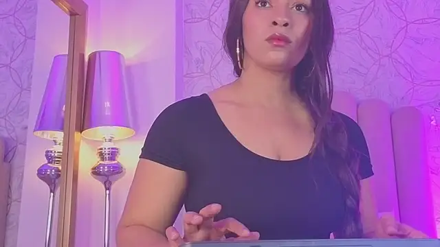 samanta william online show from November 8, 3:39 am