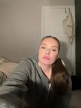 Snapshot of Krystal_Tx chatting on February 13, 7:31 pm Krystal Tx online show from February 13, 7:31 pm