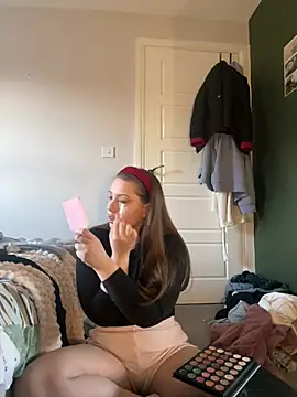 Snapshot of Krystal_Tx chatting on March 1, 12:56 pm Krystal Tx online show from March 1, 12:56 pm