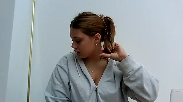 Snapshot of Krystal_Tx chatting on October 12, 8:57 am Krystal Tx online show from October 12, 8:57 am