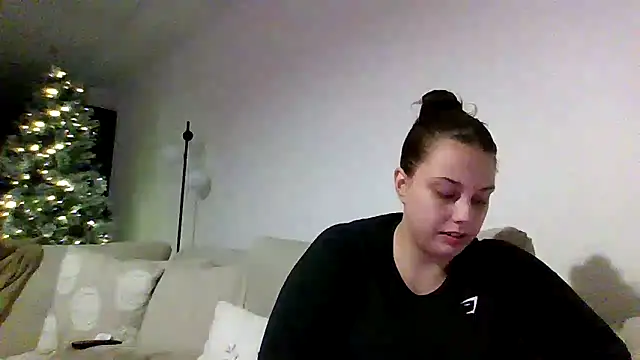 Krystal Tx online show from November 22, 5:45 pm