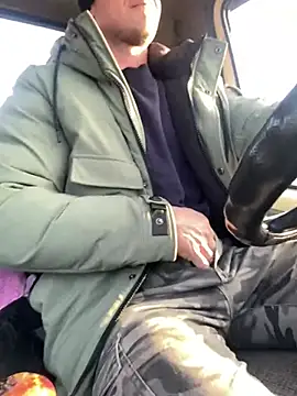 Snapshot of AlexGWoW chatting on January 13, 7:11 am AlexGWoW online show from January 13, 7:11 am