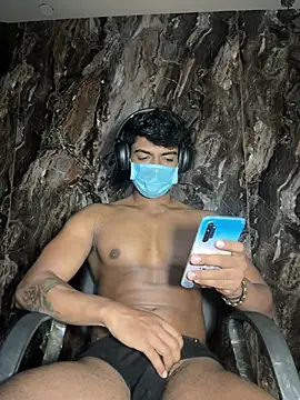 rony6663 online show from April 14, 6:52 am