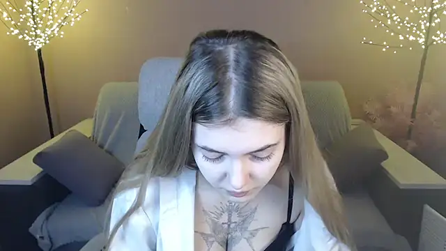 Ritaneer online show from December 6, 9:10 am