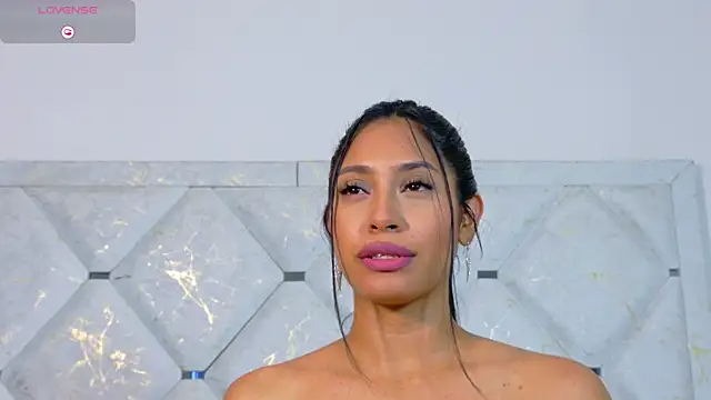 Anna risse online show from December 4, 6:44 am