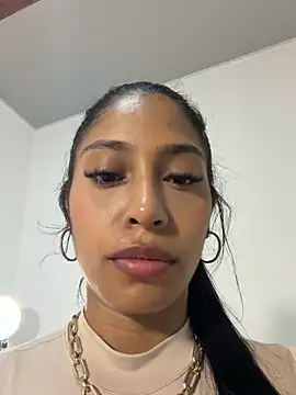 Snapshot of Anna_risse chatting on June 14, 7:21 am Anna risse online show from June 14, 7:21 am