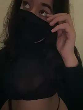 Snapshot of Rouh_ chatting on March 21, 11:56 pm Rouh online show from March 21, 11:56 pm