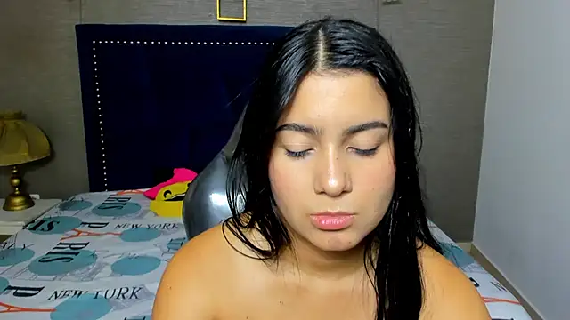 MaiteFlores online show from March 17, 1:25 pm