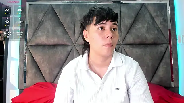 Snapshot of AbbySmiitth_ chatting on June 14, 4:20 pm AbbySmiitth online show from June 14, 4:20 pm