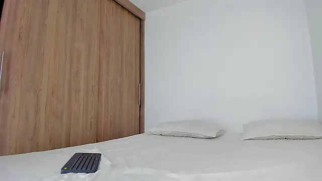 Snapshot of serge_7 chatting on October 2, 8:05 pm serge 7 online show from October 2, 8:05 pm