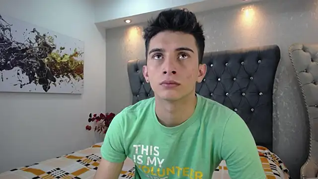 Snapshot of MrWilliseo chatting on January 19, 7:58 pm MrWilliseo online show from January 19, 7:58 pm