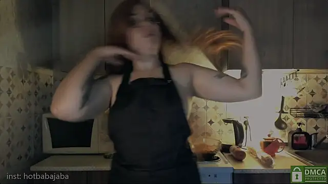 whoa-hoa-hoa-hoa-hoa online show from January 5, 4:27 pm