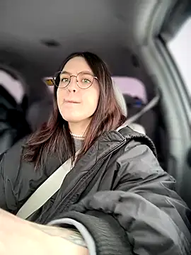 meow girl online show from January 7, 9:01 am