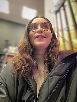 meow girl online show from January 17, 9:14 am