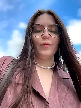 meow girl online show from June 26, 11:25 am
