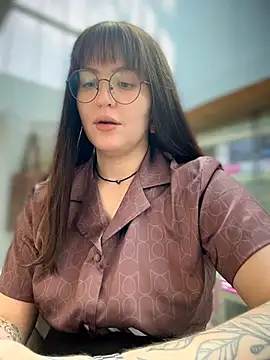 meow girl online show from July 13, 11:24 am